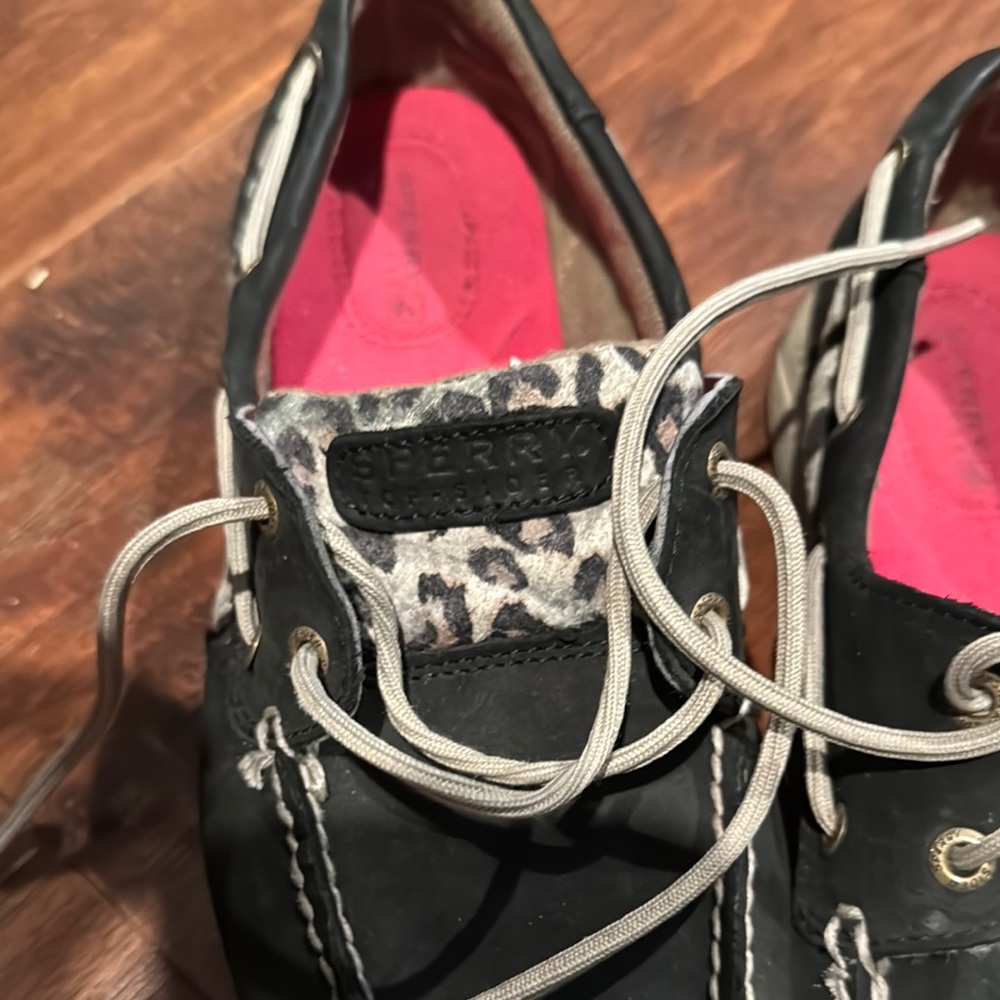 Sperry Women's Black and Leopard Print Loafers
